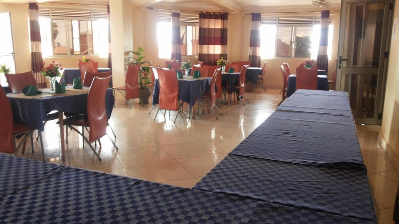 Hotel Good News Лира Экстерьер фото